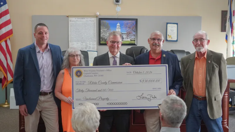 State Treasurer Pack returns unclaimed funds to officials in Pleasants, Ritchie counties